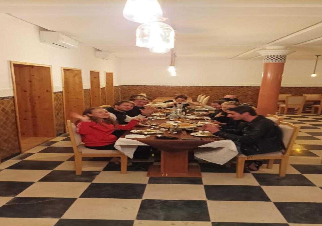 梅尔祖卡 Kasr Tin Hinane酒店 外观 照片